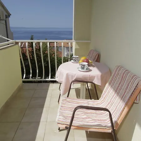 Apartment Maja *